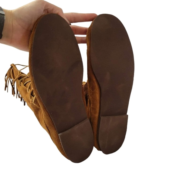 Minnetonka Lace Up Moccasin Boots Size 10 - Picture 5 of 7